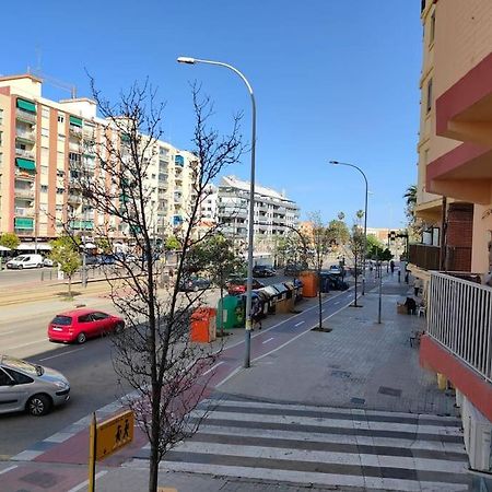 Piso Cerca Universidades Y Playa 瓦伦西亚 外观 照片